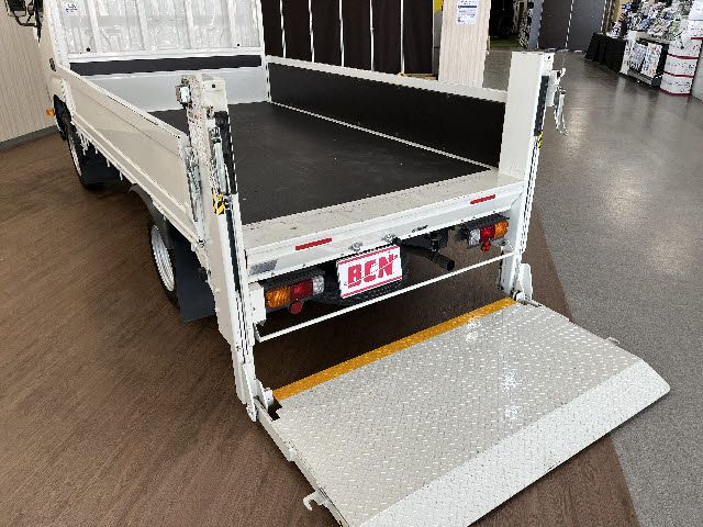 TOYOTA DYNA 2021 Image 31