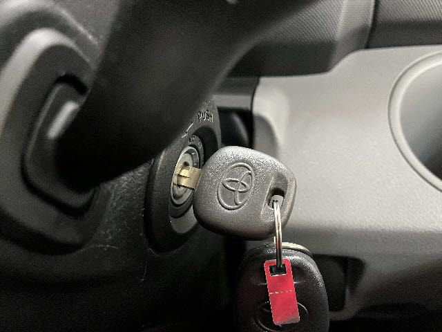 TOYOTA DYNA 2021 Image 31