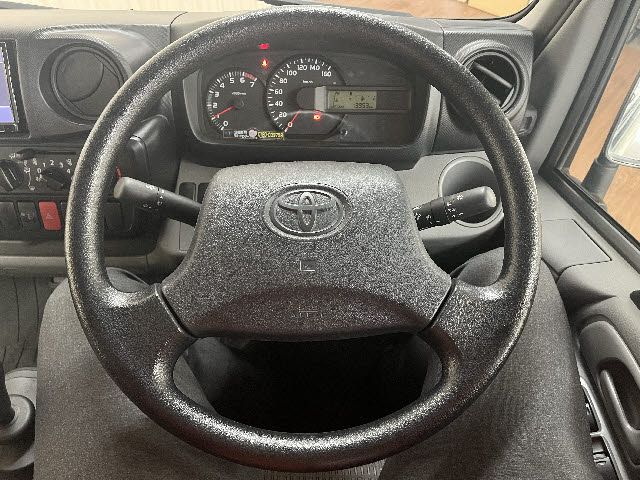 TOYOTA TOYOACE 2018 Image 31
