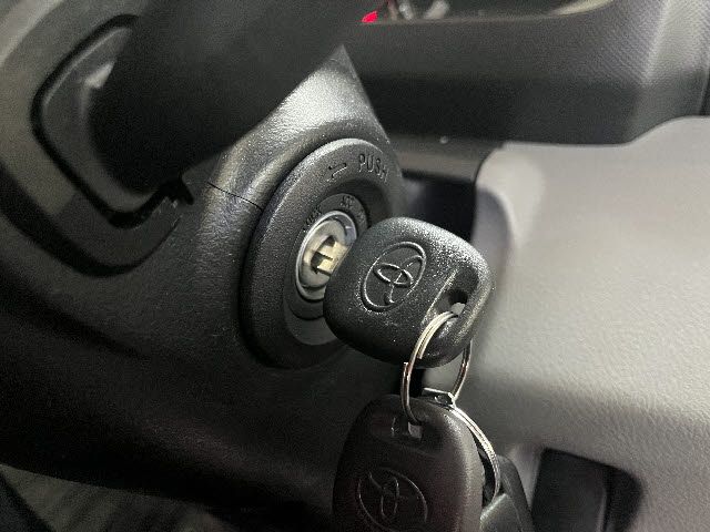 TOYOTA TOYOACE 2018 Image 31