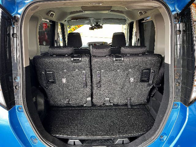 TOYOTA TANK 2016 Image 31