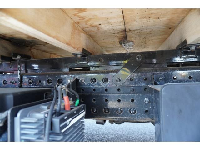 MITSUBISHI CANTER 2019 Image 31