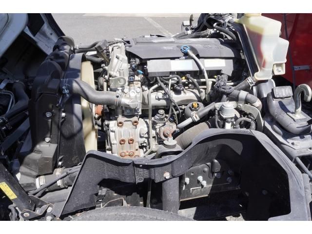 MITSUBISHI CANTER 2019 Image 31