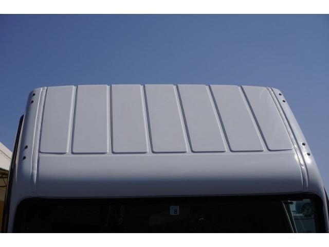 MITSUBISHI CANTER 2019 Image 31