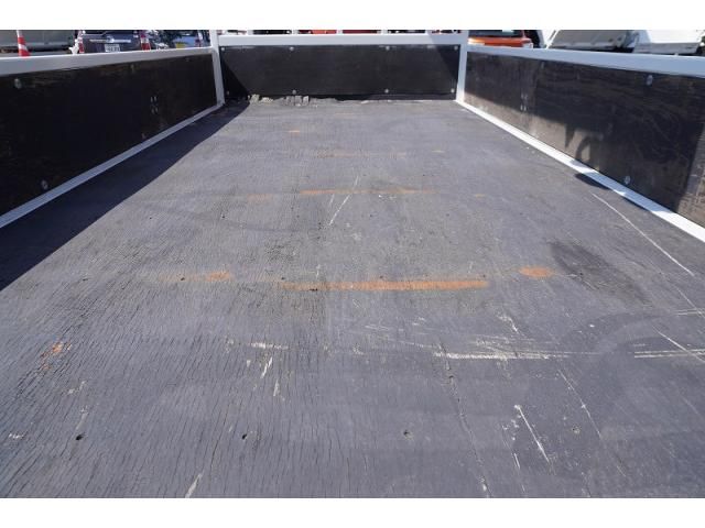 MITSUBISHI CANTER 2019 Image 31