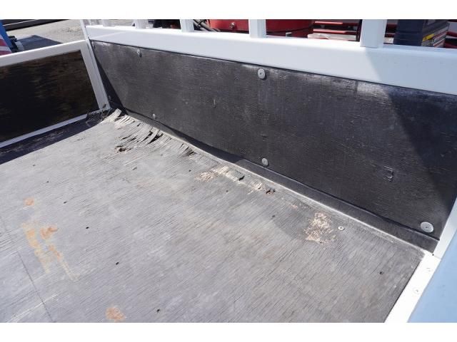 MITSUBISHI CANTER 2019 Image 31