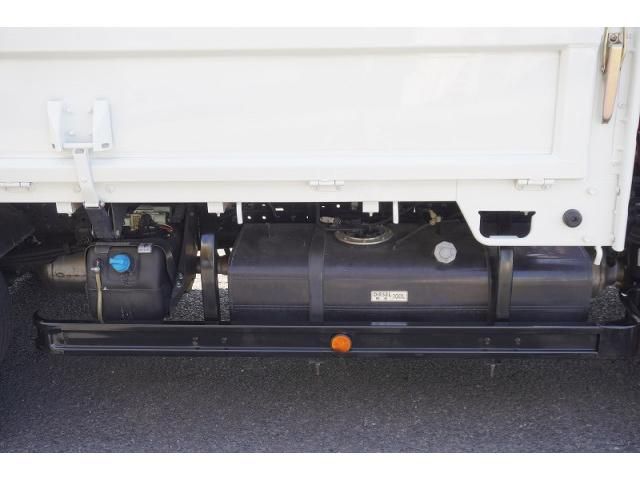 MITSUBISHI CANTER 2019 Image 31