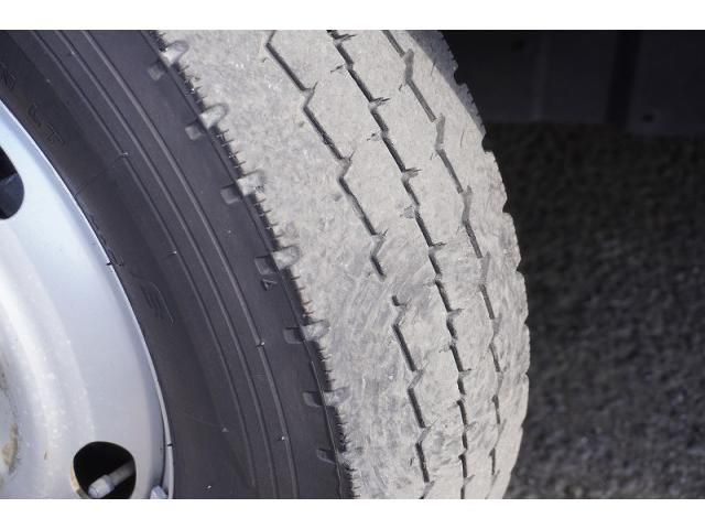 ISUZU ELF 2018 Image 31