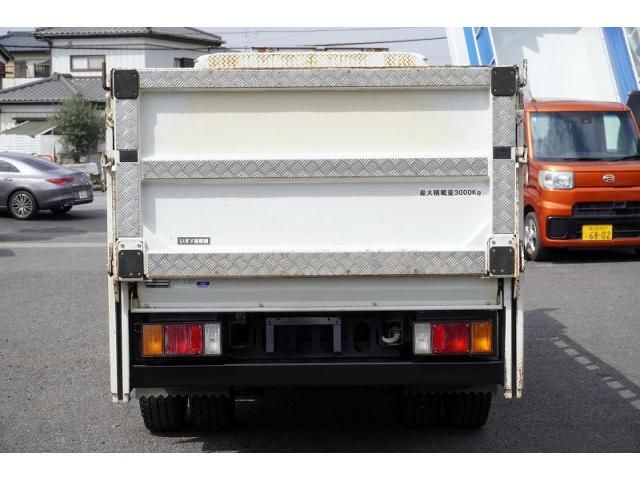 ISUZU ELF 2019 Image 31