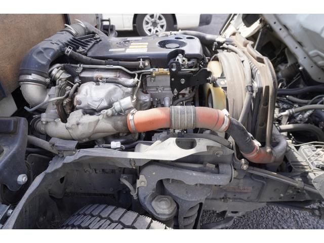 ISUZU ELF 2019 Image 31