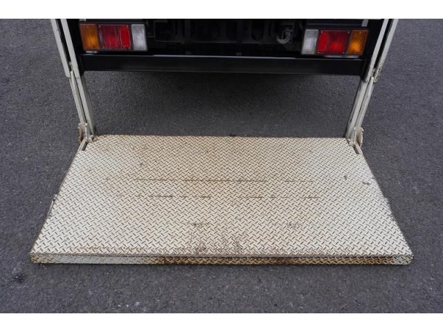 ISUZU ELF 2019 Image 31