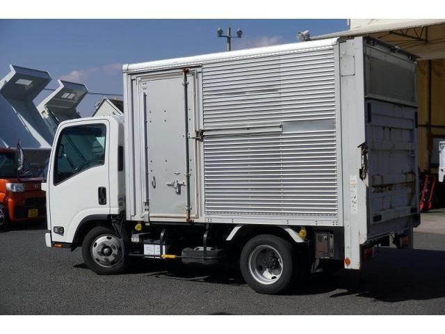 ISUZU ELF 2019 Image 31