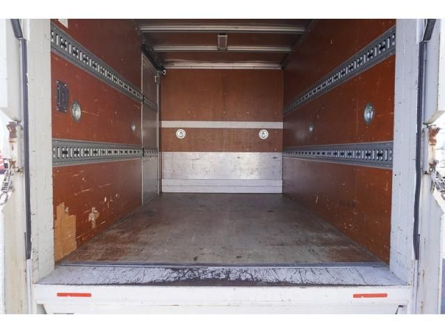 ISUZU ELF 2019 Image 31