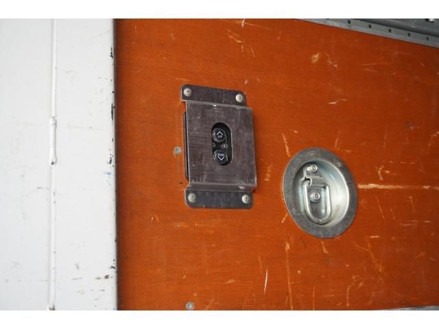 ISUZU ELF 2019 Image 31