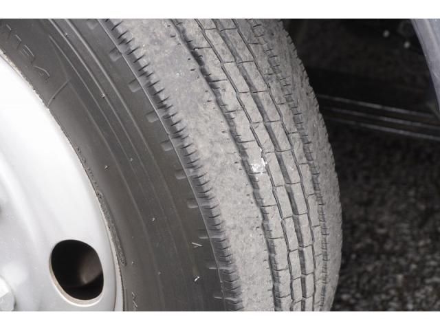 HINO DUTRO 2016 Image 31