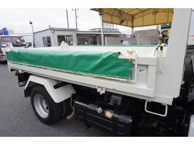 HINO DUTRO 2016 Image 31