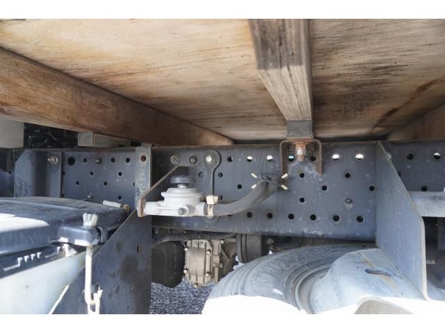 ISUZU ELF 2016 Image 31