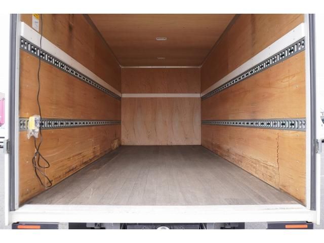 MITSUBISHI CANTER 2020 Image 31