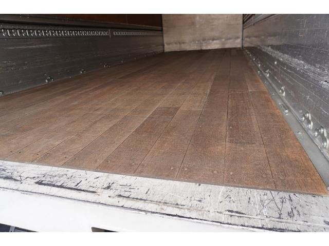 ISUZU FORWARD 2015 Image 31