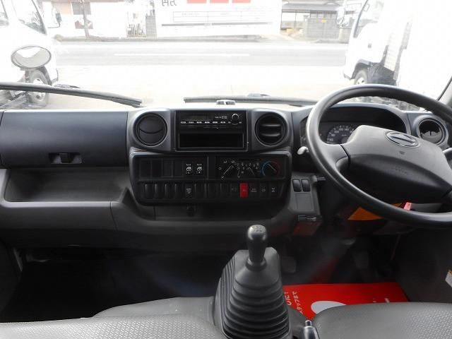 HINO DUTRO 2015 Image 31