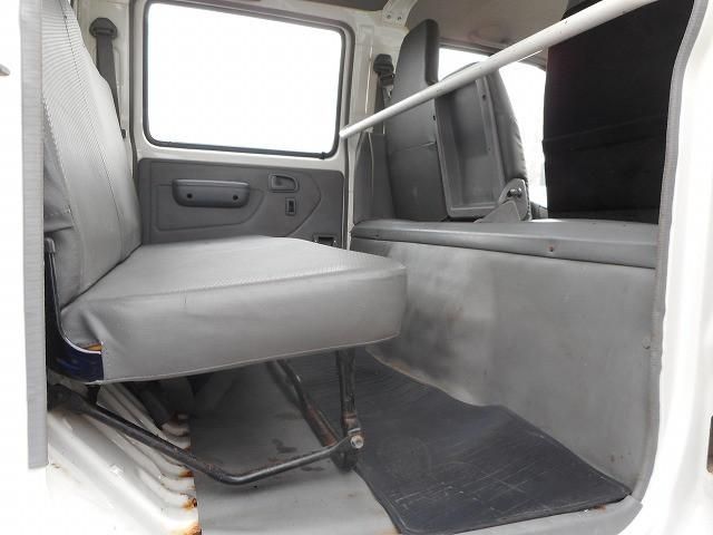 HINO DUTRO 2015 Image 31