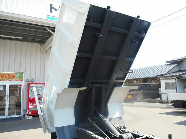 TOYOTA DYNA 2007 Image 31