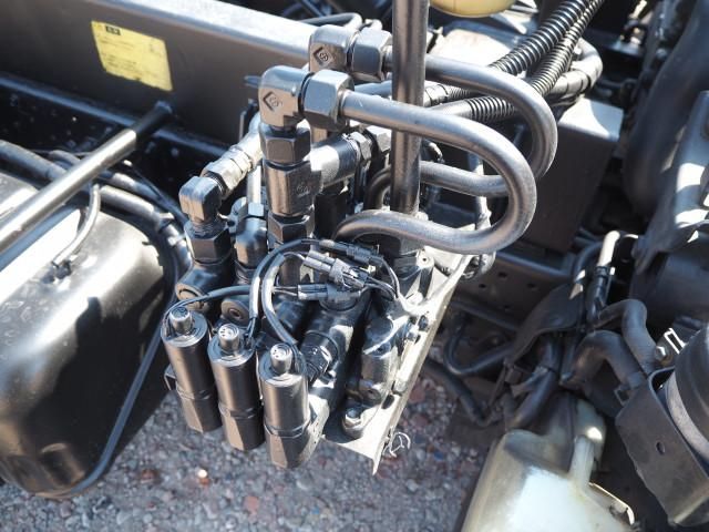 ISUZU ELF 2008 Image 31