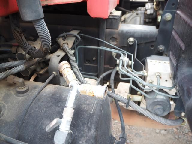 MITSUBISHI FUSOU FIGHTER 2004 Image 31