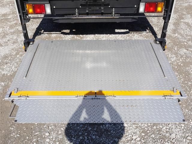 ISUZU ELF 2016 Image 31