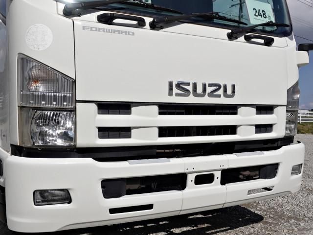 ISUZU FORWARD 2011 Image 31