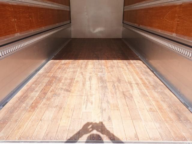 ISUZU FORWARD 2011 Image 31