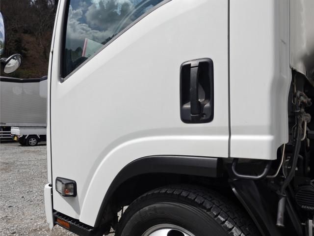 ISUZU ELF 2016 Image 31