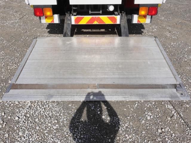 ISUZU FORWARD 2012 Image 31