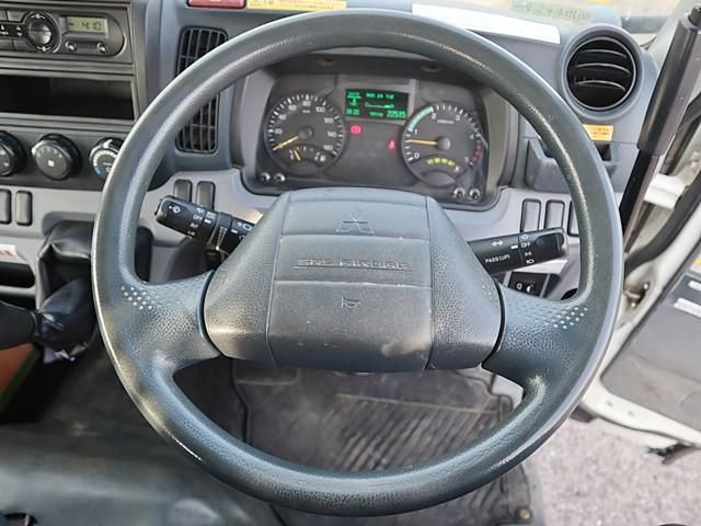 MITSUBISHI CANTER 2015 Image 31