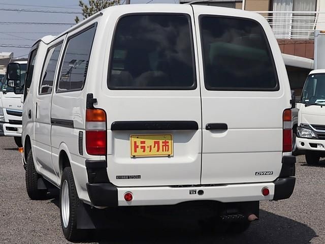 TOYOTA DYNA 2019 Image 31