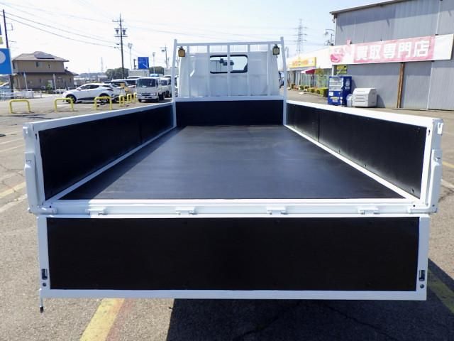 MITSUBISHI CANTER 2020 Image 31