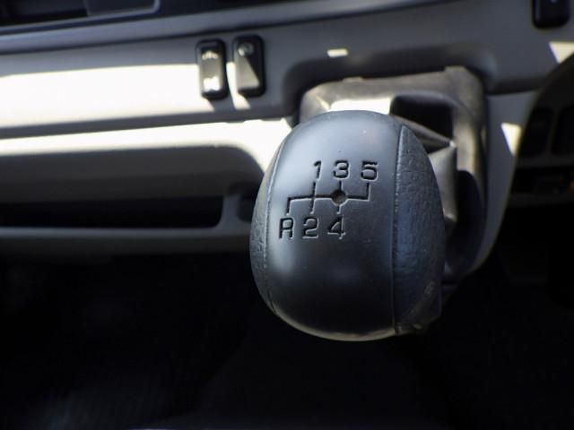 MITSUBISHI CANTER 2020 Image 31