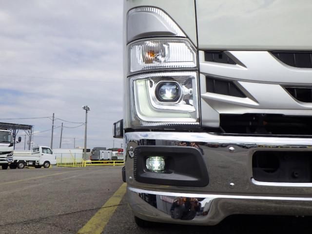 ISUZU ELF 2022 Image 31