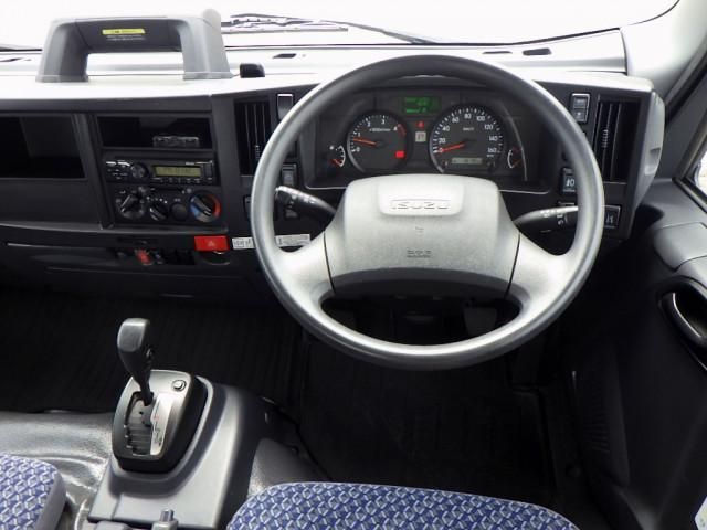 ISUZU ELF 2022 Image 31