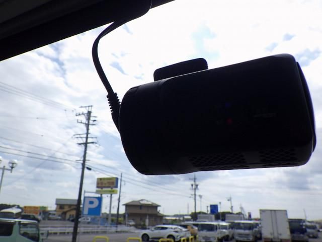 ISUZU ELF 2022 Image 31