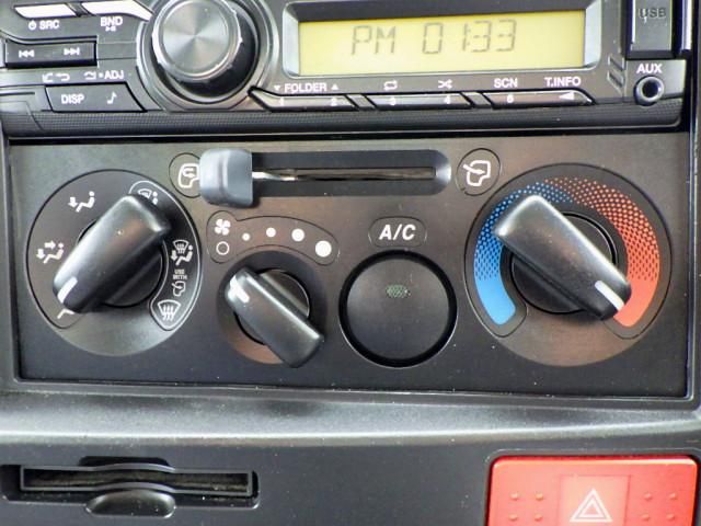 ISUZU ELF 2022 Image 31