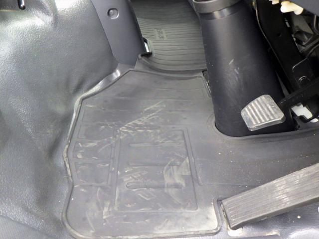 ISUZU ELF 2022 Image 31