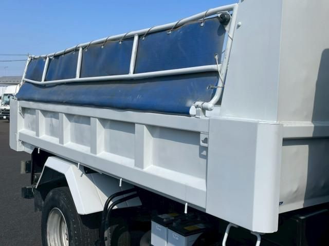 ISUZU FORWARD 2017 Image 31