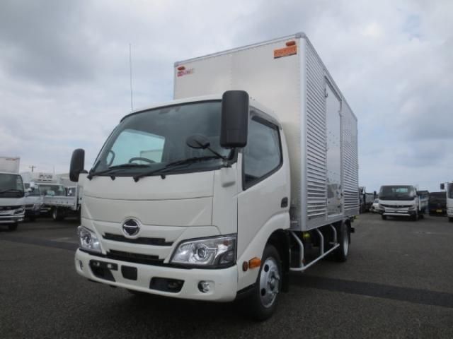 HINO DUTRO 2025 Image 31