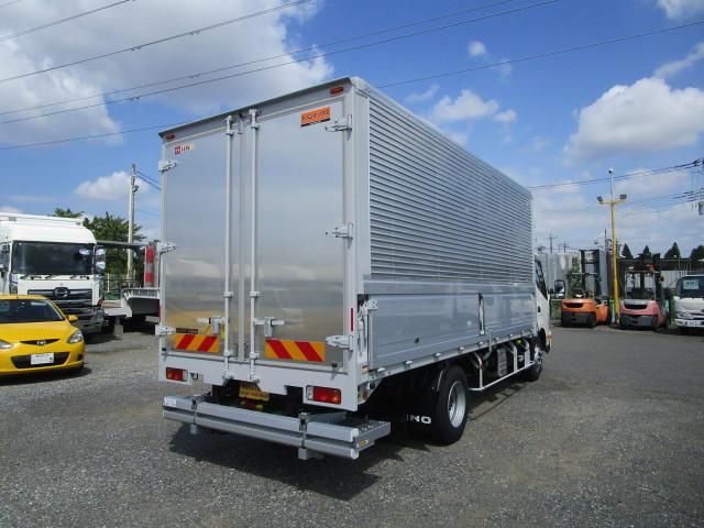 HINO DUTRO 2024 Image 31