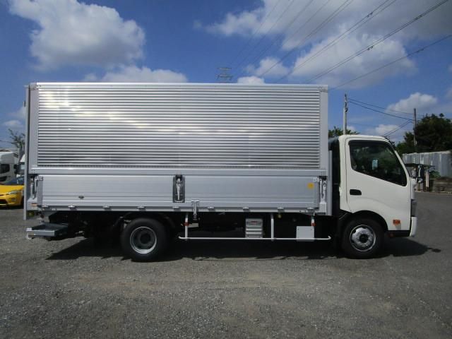 HINO DUTRO 2024 Image 31
