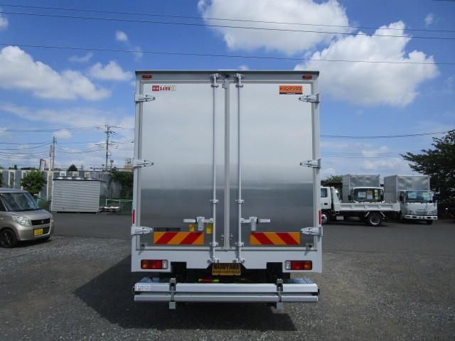 HINO DUTRO 2024 Image 31