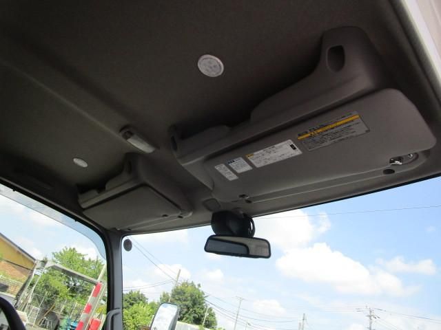 HINO DUTRO 2024 Image 31