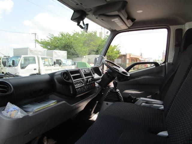 HINO DUTRO 2024 Image 31