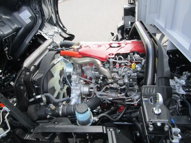 HINO DUTRO 2024 Image 31